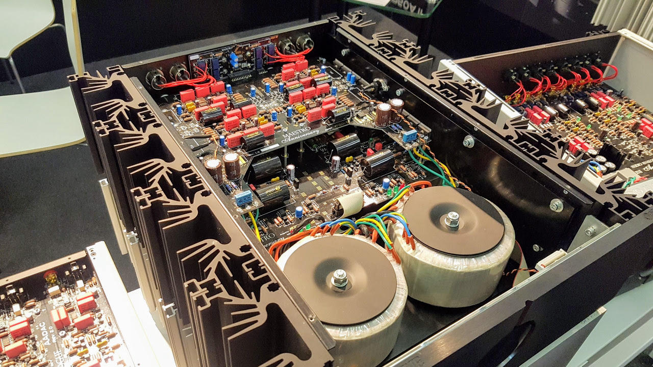 AA-Maestro-innards.jpg AA Maestro Innards