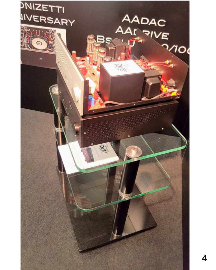 4.Pegasus-Tube-Amp-1.jpg 4